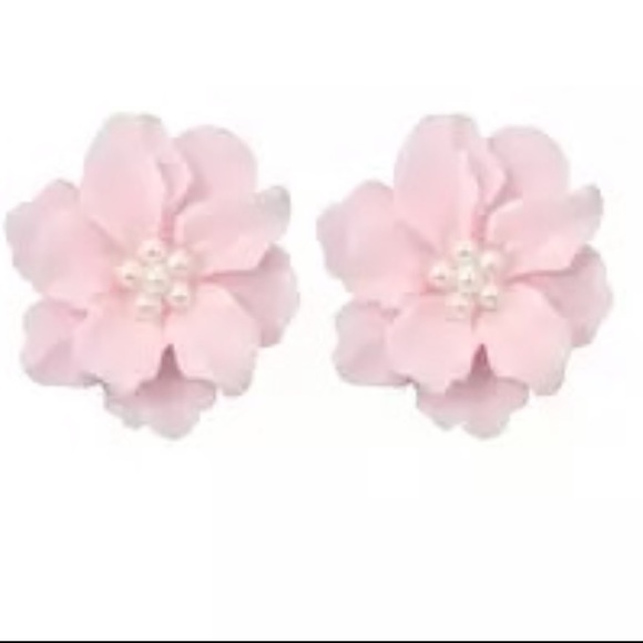 @_theboutique_ Jewelry - Beautiful Camellia Earrings - In Pink